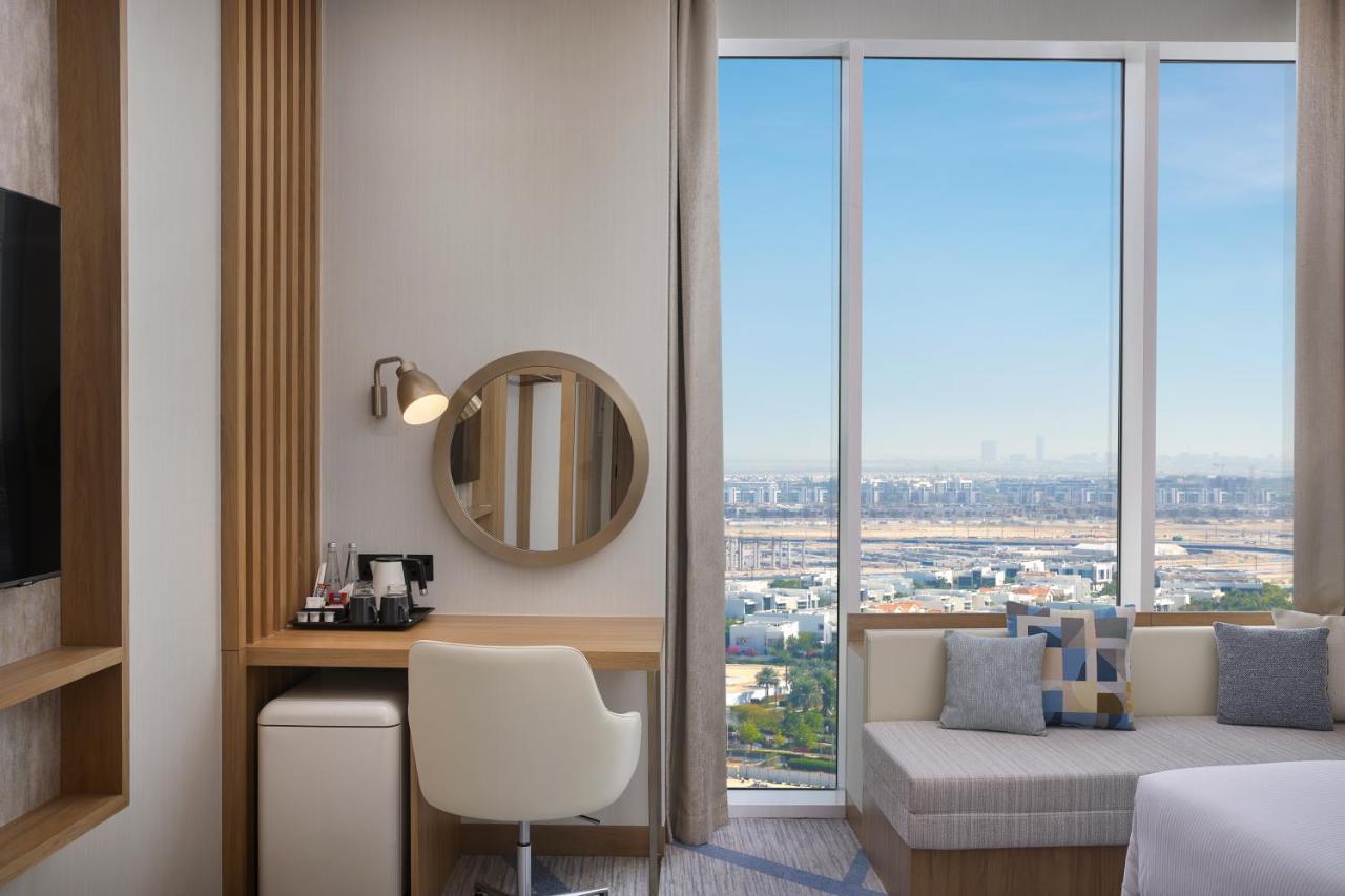 Hilton Garden Inn Dubai Business Bay Exteriör bild
