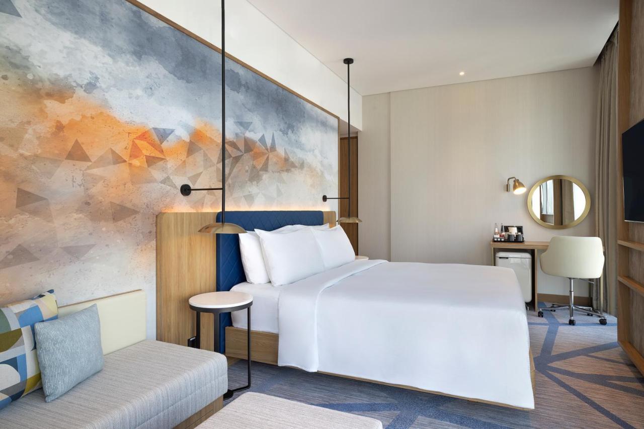 Hilton Garden Inn Dubai Business Bay Exteriör bild