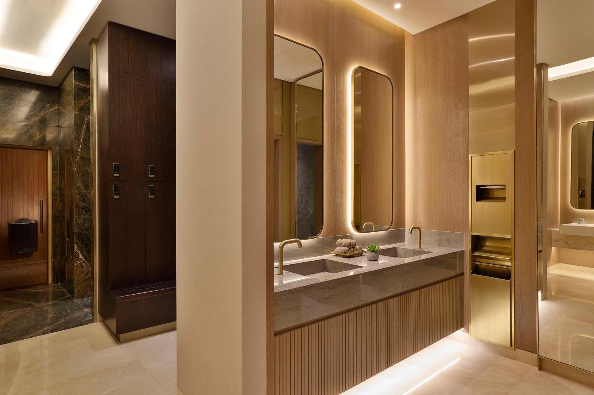 Hilton Garden Inn Dubai Business Bay Exteriör bild